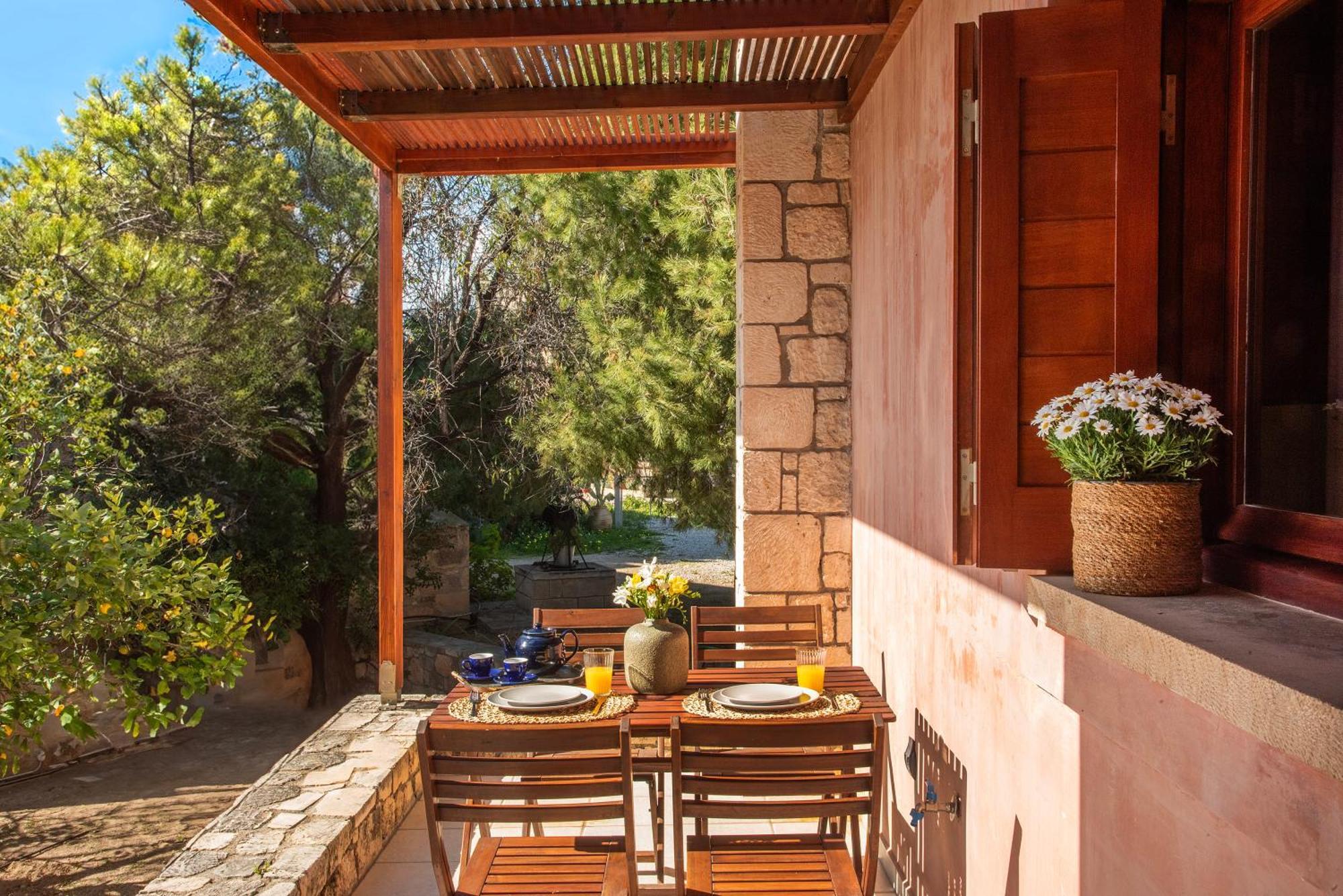 Aegina Pyrgos Ralli Estate Guesthouse מראה חיצוני תמונה