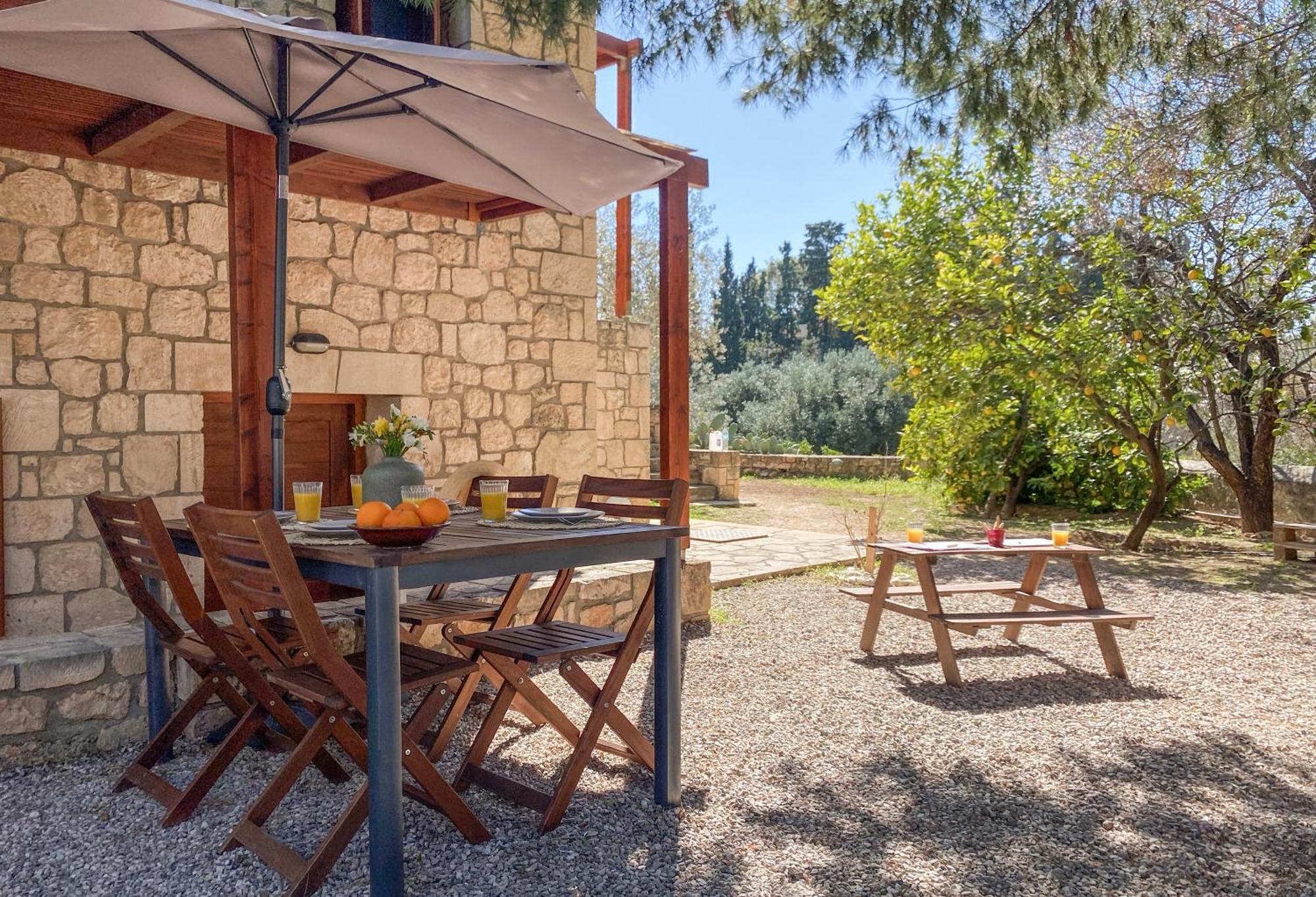 Aegina Pyrgos Ralli Estate Guesthouse מראה חיצוני תמונה
